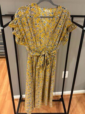 Yellow Max Studio Floral Print Dress - size Small
